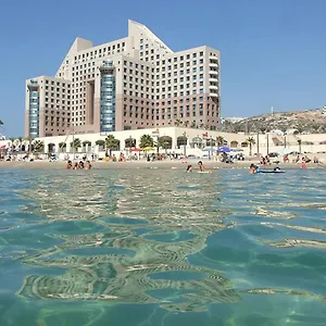 Dream Holiday , חיפה ישראל